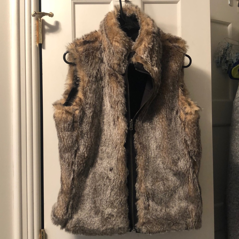 Women’s Faux Fur Vest Reversable